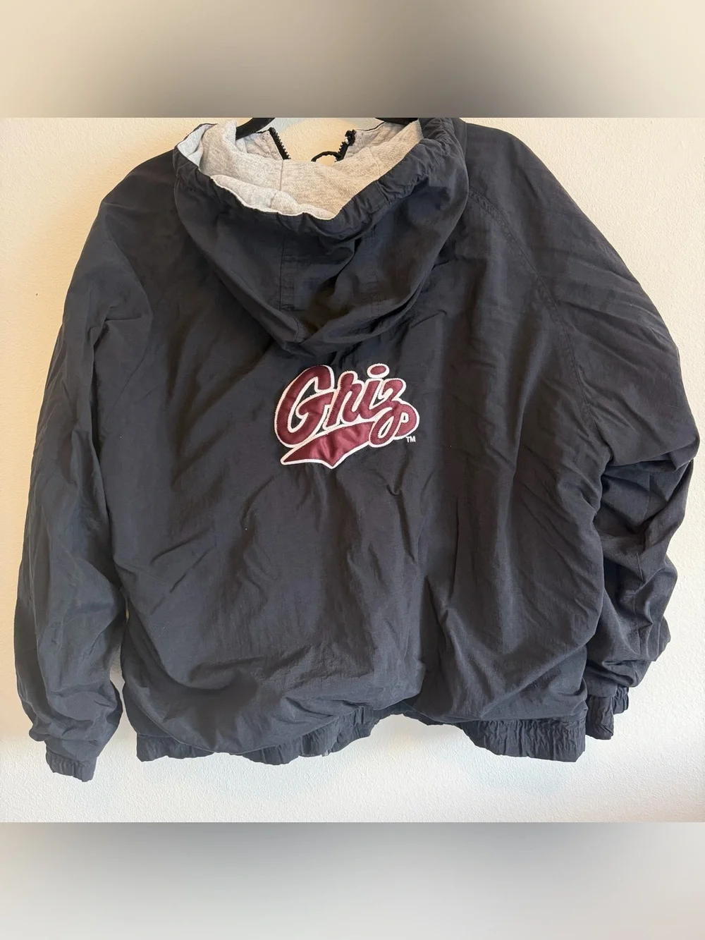 Vintage Montana Grizzlies Jacket Size Large Black Full Zip Lined
